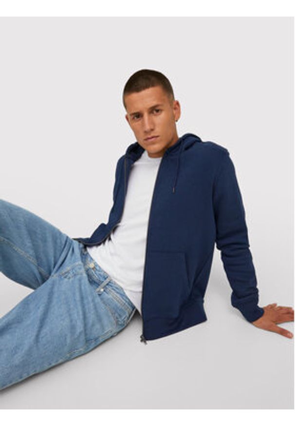 Jack & Jones - Jack&Jones Bluza Star 12210830 Granatowy Regular Fit. Kolor: niebieski. Materiał: syntetyk, bawełna