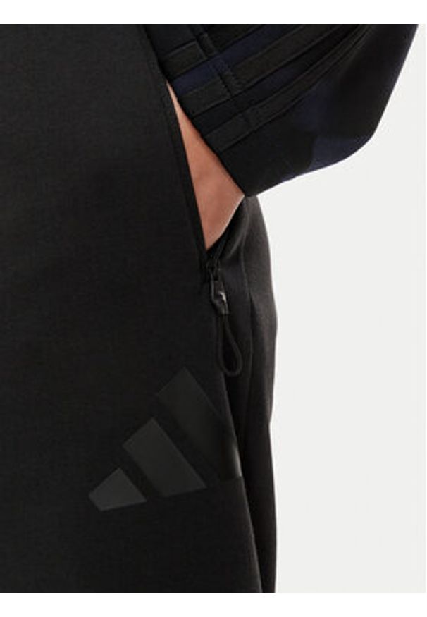 Adidas - adidas Spodnie dresowe Z.N.E. JE7842 Czarny Regular Fit. Kolor: czarny. Materiał: bawełna