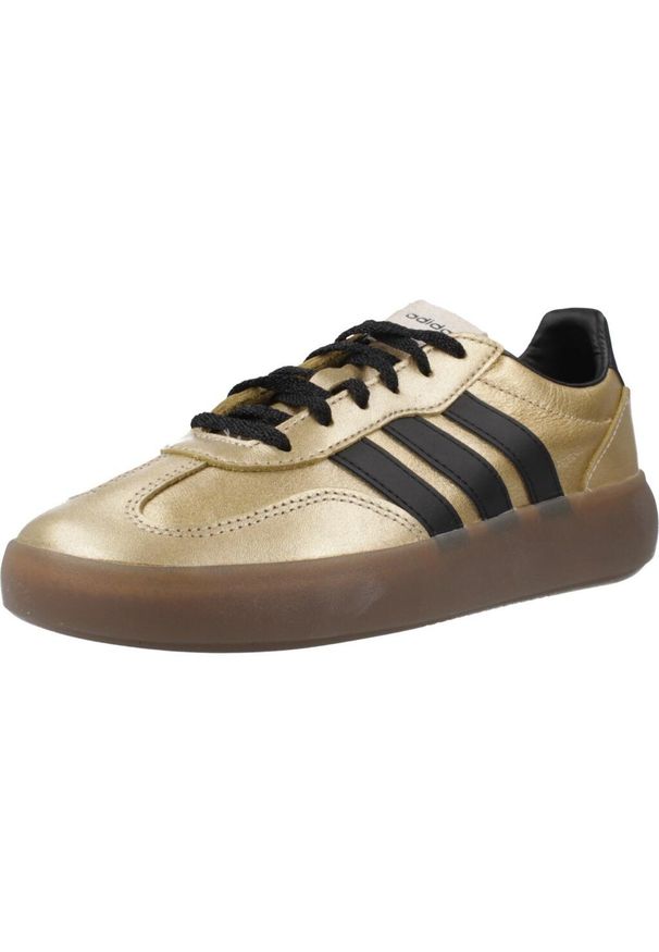 Adidas - Kapcie ADIDAS BARREDA DECODE LUX Złoty. Kolor: żółty. Materiał: syntetyk, skóra. Styl: sportowy
