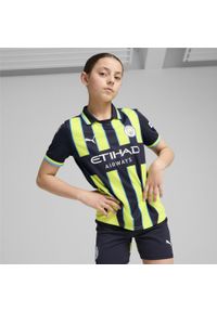 Puma - Młodzieżowa koszulka wyjazdowa Manchester City 24/25 PUMA. Kolor: niebieski, wielokolorowy, żółty. Sport: piłka nożna