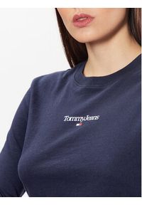 Tommy Jeans Bluzka Essential Logo DW0DW15443 Granatowy Cropped Fit. Kolor: niebieski. Materiał: bawełna #3