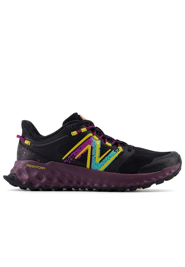 Buty damskie New Balance WTGAROF1 - czarne. Okazja: na co dzień. Zapięcie: sznurówki. Kolor: czarny. Materiał: guma, syntetyk, materiał. Szerokość cholewki: normalna. Sport: bieganie, fitness
