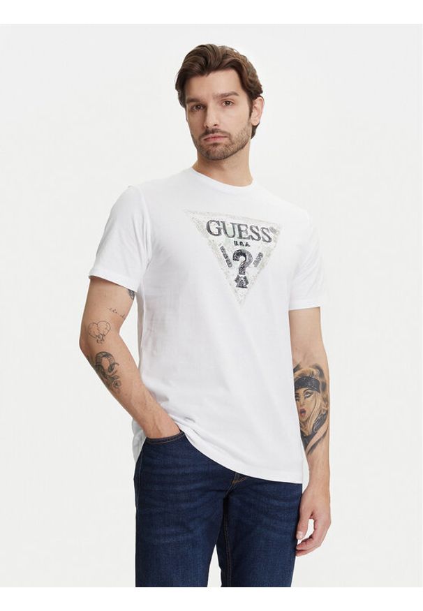 Guess T-Shirt M5YI15 I3Z14 Biały Regular Fit. Kolor: biały. Materiał: bawełna