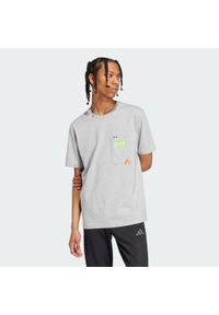 Adidas - Koszulka Remoji Pocket Graphic. Kolor: szary. Sport: fitness
