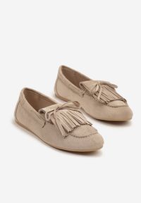 Renee - Ciemnobeżowe Mokasyny z Kokardą i Frędzlami Ivandellia. Okazja: na co dzień. Kolor: beżowy. Materiał: jeans. Styl: klasyczny, casual #3