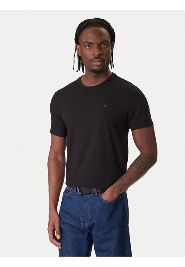 Calvin Klein T-Shirt LV04LC240G Czarny Slim Fit. Kolor: czarny. Materiał: bawełna
