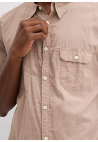 bonprix - Koszulka z krótkim rękawem, z czystej bawełny. Typ kołnierza: kołnierzyk włoski. Kolor: niebieski, brązowy, biały. Materiał: bawełna, materiał. Długość rękawa: krótki rękaw. Długość: krótkie. Sezon: lato #3