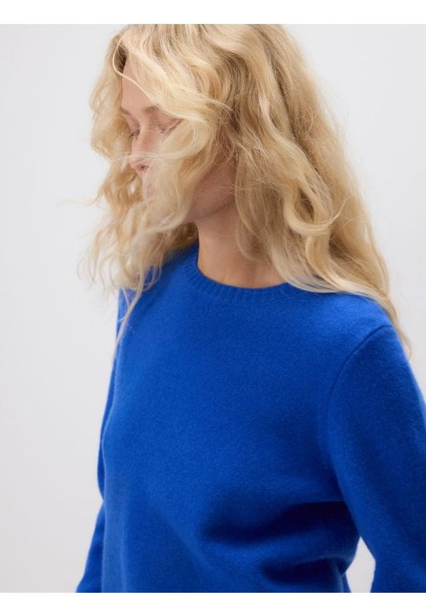 Reserved - Wełniany sweter - niebieski. Kolor: niebieski. Materiał: wełna