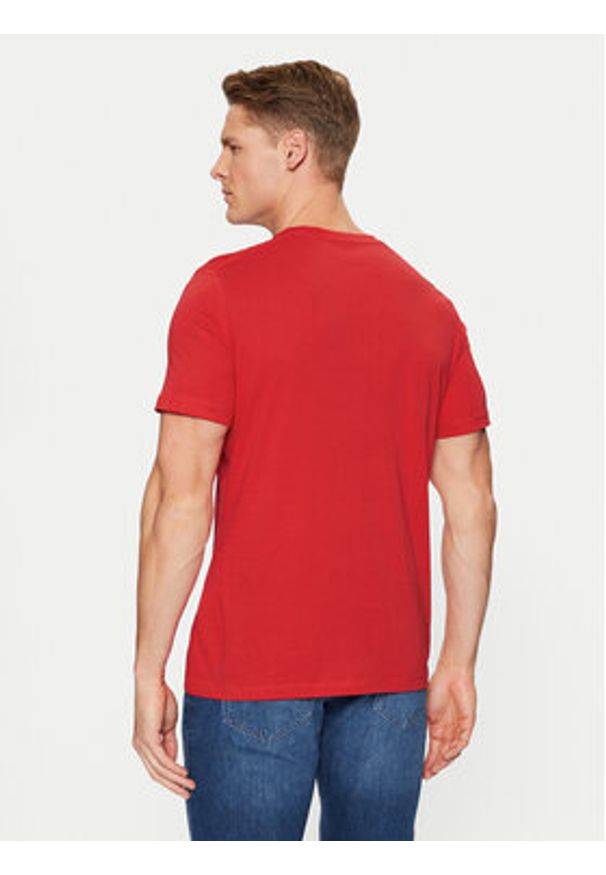 s.Oliver T-Shirt 2153464 Czerwony Regular Fit. Kolor: czerwony. Materiał: bawełna