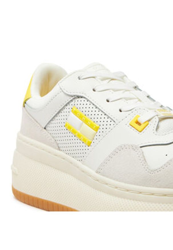 Tommy Jeans Sneakersy Tjw Retro Basket Flatform Mix EN0EN02654 Écru. Materiał: skóra