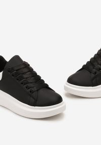 Renee - Czarno-Białe Sznurowane Sneakersy na Grubej Podeszwie Wicky. Kolor: czarny #3