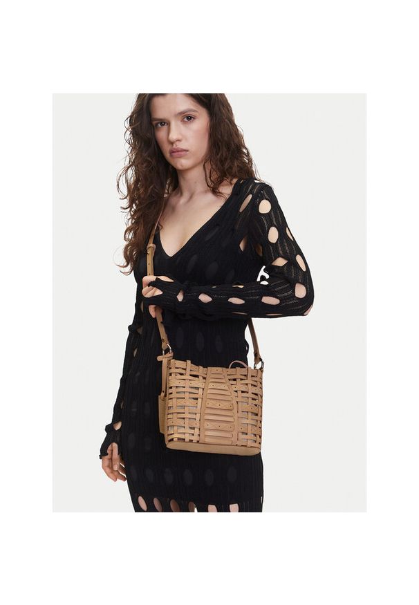 Torebka Pikolinos. Kolor: brązowy