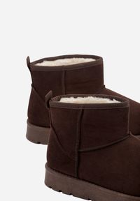 Born2be - Brązowe Wsuwane Śniegowce do Kostki z Imitacji Zamszu Atuvitta. Okazja: na co dzień. Zapięcie: bez zapięcia. Kolor: brązowy. Materiał: zamsz. Styl: casual #7
