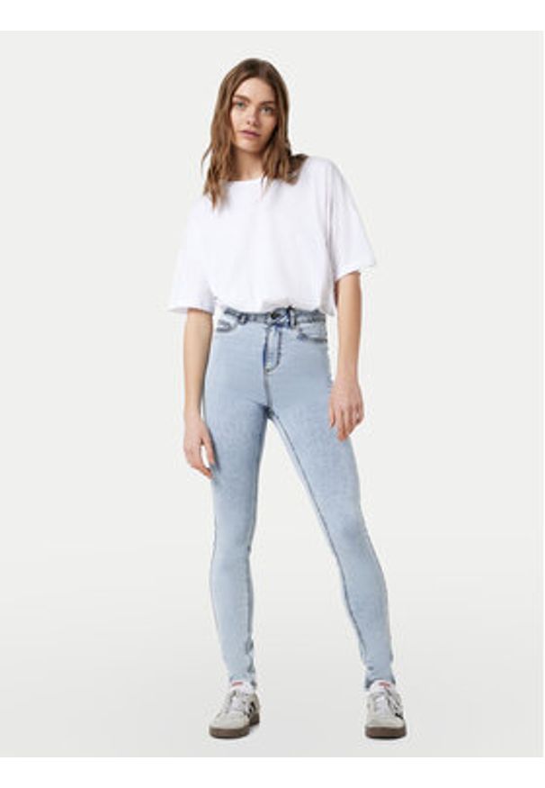 Noisy may - Noisy May Jeansy Callie 27030614 Błękitny Skinny Fit. Kolor: niebieski