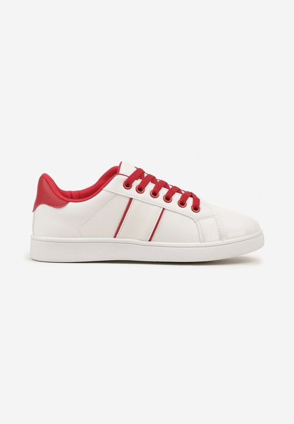 Born2be - Biało-Czerwone Płaskie Sneakersy ze Sznurowaniem Ozdobione Paskami Elithna. Nosek buta: okrągły. Zapięcie: pasek. Kolor: biały. Materiał: materiał. Wzór: aplikacja. Obcas: na obcasie. Wysokość obcasa: niski
