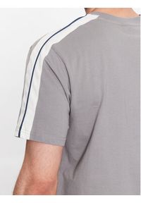 Ellesse T-Shirt Capurso SHR17439 Szary Regular Fit. Kolor: szary. Materiał: bawełna