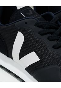 Veja - VEJA - Czarne sneakersy z logo SDU RT. Kolor: czarny. Materiał: materiał, guma. Wzór: aplikacja