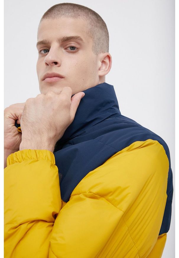Quiksilver Kurtka męska kolor żółty zimowa. Okazja: na co dzień. Kolor: żółty. Sezon: zima. Styl: casual