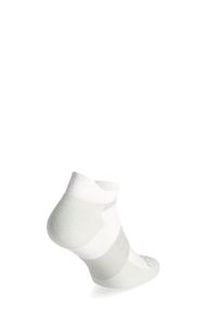 Skarpety Inov-8 Active Low - white/light. Kolor: szary