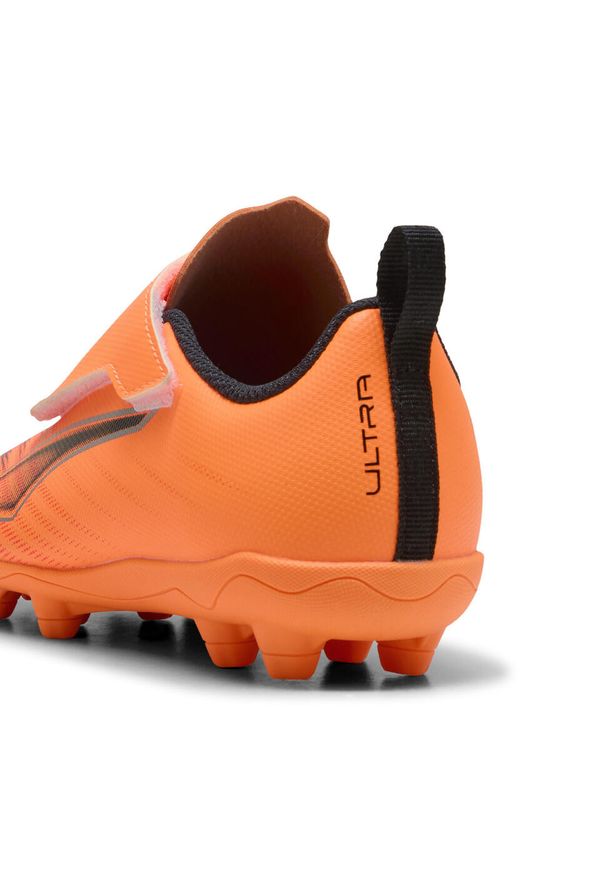 Puma - Dziecięce buty piłkarskie ULTRA 6 PLAY FG/AG PUMA. Kolor: żółty, wielokolorowy, niebieski, czarny, pomarańczowy. Sport: piłka nożna