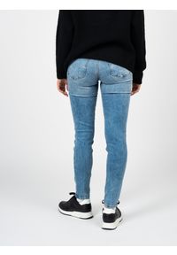 Guess Jeansy "Skinny" | W2RA03 D4KJ1 | Kobieta | Niebieski. Kolor: niebieski. Styl: klasyczny, elegancki
