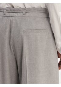 Hugo - HUGO Spodnie materiałowe Haminde 50555897 Szary Regular Fit. Kolor: szary. Materiał: syntetyk #5