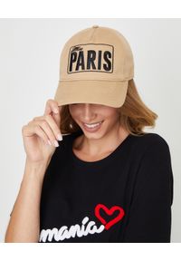 MISS PARIS - Czapka Miss Paris - EDYCJA LIMITOWANA. Kolor: beżowy. Wzór: aplikacja, napisy. Styl: klasyczny, sportowy, elegancki #10