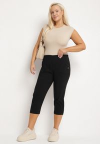 Born2be - Czarne Spodnie z Wiskozą Ozdobione Kieszeniami Liranta. Okazja: na co dzień. Kolor: czarny. Materiał: wiskoza. Wzór: aplikacja. Styl: klasyczny, casual #7