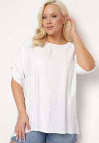 Born2be - Biały Wiskozowy T-shirt Koszulka z Krótkim Rękawem Podwijanym i Haftem na Plecach Mleoria. Kolor: biały. Materiał: wiskoza. Długość rękawa: krótki rękaw. Długość: krótkie. Wzór: haft #3