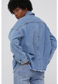 Answear Lab Kurtka jeansowa damska przejściowa. Kolor: niebieski. Materiał: jeans. Styl: wakacyjny #4