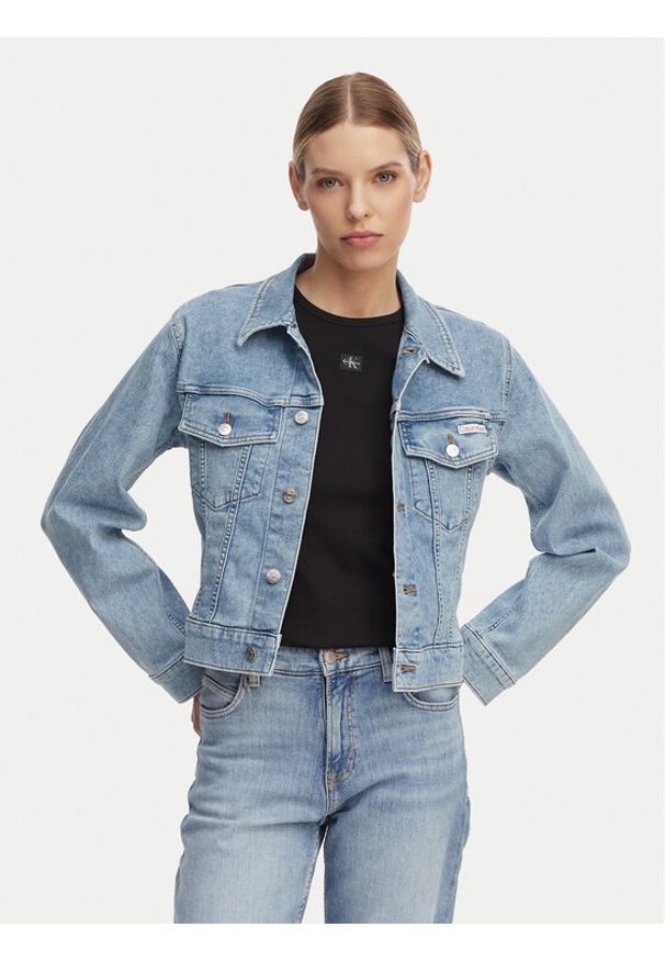 Calvin Klein Jeans Kurtka jeansowa LV047F672G Niebieski jasny Regular Fit. Kolor: niebieski. Materiał: bawełna