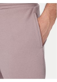 Hugo - HUGO Szorty sportowe Austin 50532023 Różowy jasny Regular Fit. Kolor: różowy. Materiał: syntetyk. Styl: sportowy #5