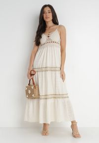 Born2be - Jasnobeżowa Sukienka Chrysis. Kolor: beżowy. Materiał: tkanina, koronka, bawełna. Długość rękawa: na ramiączkach. Wzór: aplikacja, haft, koronka. Styl: boho. Długość: maxi #2