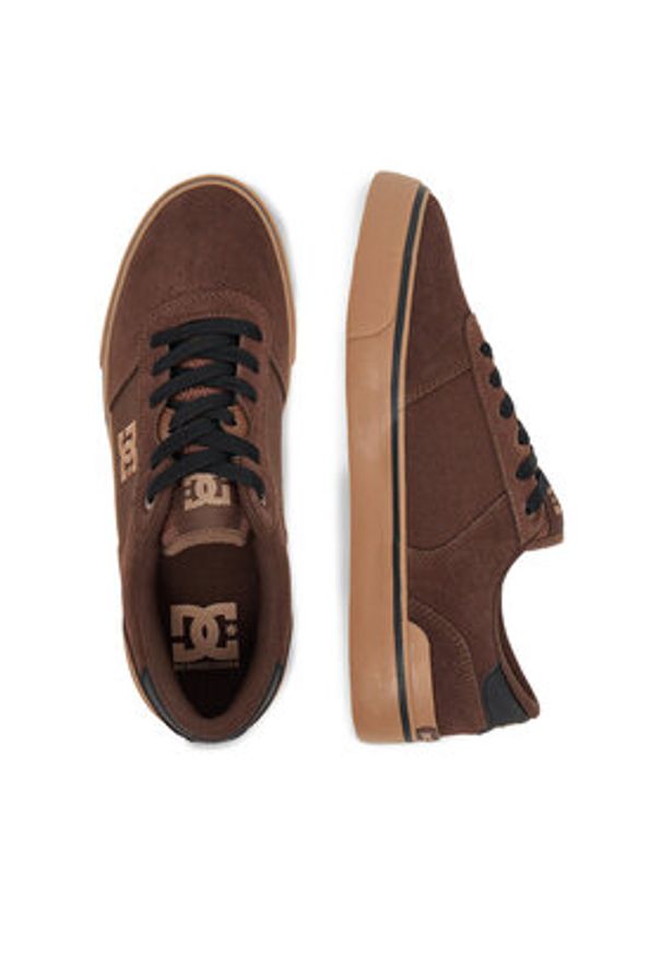 DC Shoes Tenisówki CEO-AW257501 Brązowy. Kolor: brązowy. Materiał: zamsz, skóra