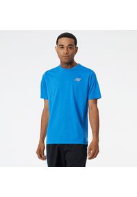 Koszulka New Balance MT21262SB8 - niebieska. Kolor: niebieski. Materiał: materiał. Sport: bieganie, fitness