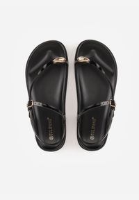 Born2be - Czarne Sandały w Stylu Japonek na Grubej Podeszwie z Metaliczną Aplikacją na Palcu Nosefia. Okazja: na co dzień. Kolor: czarny. Materiał: jeans. Wzór: aplikacja. Styl: casual, elegancki #8