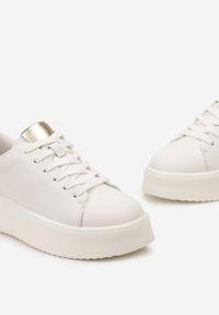 Born2be - Białe Sneakersy na Platformie ze Skórzaną Wkładką Limelta. Kolor: biały. Materiał: skóra. Obcas: na platformie #6
