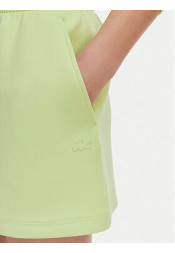 Lacoste Szorty sportowe GF9991 Zielony jasny Regular Fit. Kolor: zielony. Materiał: bawełna