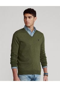 Ralph Lauren - RALPH LAUREN - Bawełniany sweter w serek khaki. Typ kołnierza: dekolt w serek. Kolor: zielony. Materiał: bawełna. Wzór: haft #1