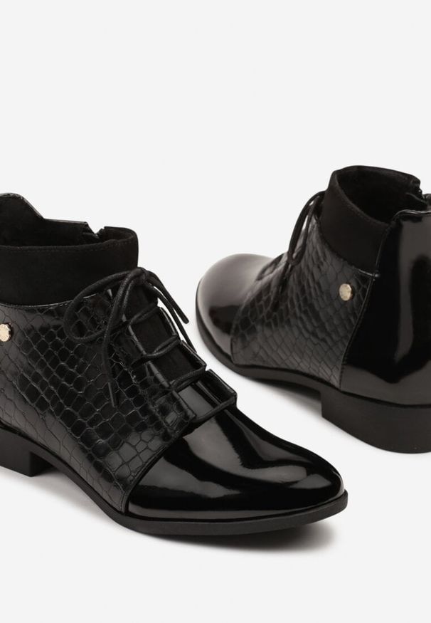 Born2be - Czarne Sznurowane Botki Vices w Eleganckim Stylu Viellie. Okazja: na spotkanie biznesowe, do pracy, na co dzień. Kolor: czarny. Materiał: jeans. Wzór: aplikacja. Obcas: na obcasie. Styl: elegancki. Wysokość obcasa: niski