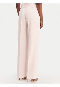 Guess Spodnie materiałowe W6RB02 WH9Y2 Różowy Regular Fit. Kolor: różowy. Materiał: syntetyk #5