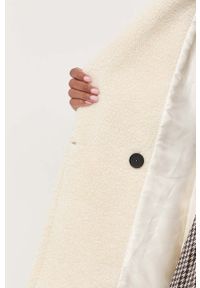 Liviana Conti płaszcz kaszmirowy kolor beżowy przejściowy dwurzędowy. Kolor: beżowy. Materiał: kaszmir. Styl: klasyczny #3