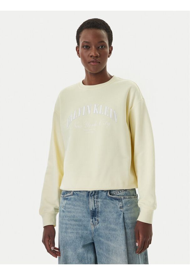 Calvin Klein Jeans Bluza Logo Graphic LV047F818G Kremowy Regular Fit. Kolor: kremowy. Materiał: bawełna