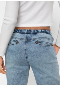 bonprix - Dżinsy jogger mid waist, ze stretchem. Kolor: niebieski #2