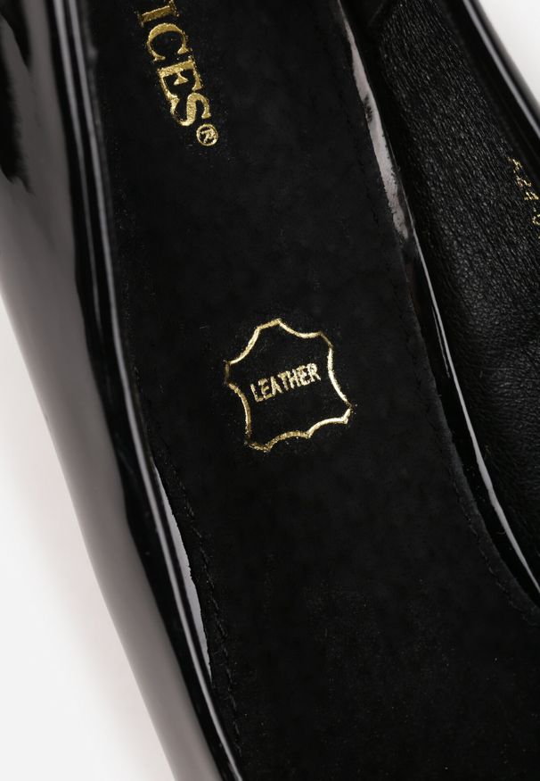 Born2be - Czarne Lakierowane Czółenka na Obcasie ze Skórzaną Wkładką Naorisa. Kolor: czarny. Materiał: lakier, skóra. Obcas: na obcasie. Styl: klasyczny. Wysokość obcasa: średni