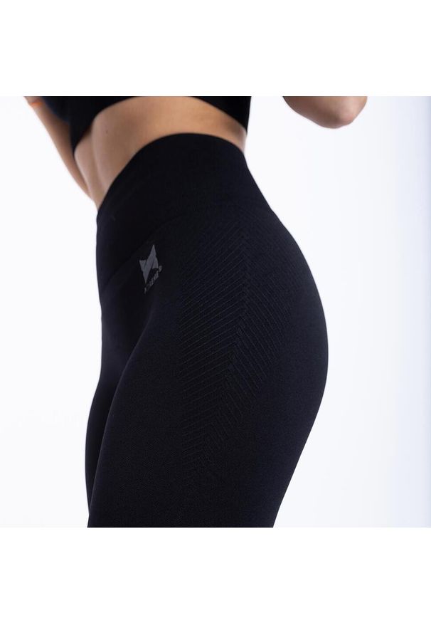 XTREME SOCKSWEAR - Krótkie legginsy sportowe dla kobiet Xtreme Sportswear Antracyt Czarny. Kolor: czarny. Materiał: materiał. Długość: krótkie. Sport: fitness