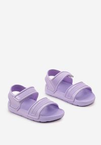 Born2be - Jasnofioletowe Płaskie Piankowe Sandały na Rzep Elltara. Nosek buta: otwarty. Zapięcie: rzepy. Kolor: fioletowy. Materiał: len. Sezon: lato. Styl: wizytowy, elegancki