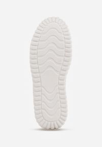 Renee - Białe Sneakersy Vices na Platformie z Ażurową Cholewką Lumerise. Okazja: na co dzień. Kolor: biały. Szerokość cholewki: normalna. Wzór: ażurowy. Obcas: na platformie #8