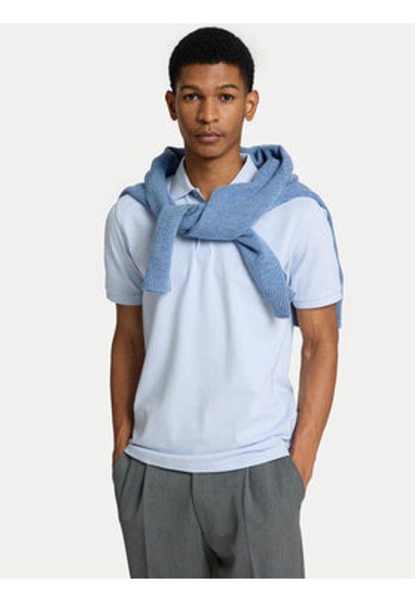 Selected Homme Polo 16095851 Błękitny Slim Fit. Typ kołnierza: polo. Kolor: niebieski. Materiał: bawełna