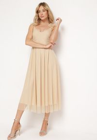 Born2be - Beżowa Sukienka na Ramiączkach z Gumką w Talii i Falbanką Watalia. Okazja: na imprezę. Kolor: beżowy. Materiał: materiał. Długość rękawa: na ramiączkach. Sezon: lato #4